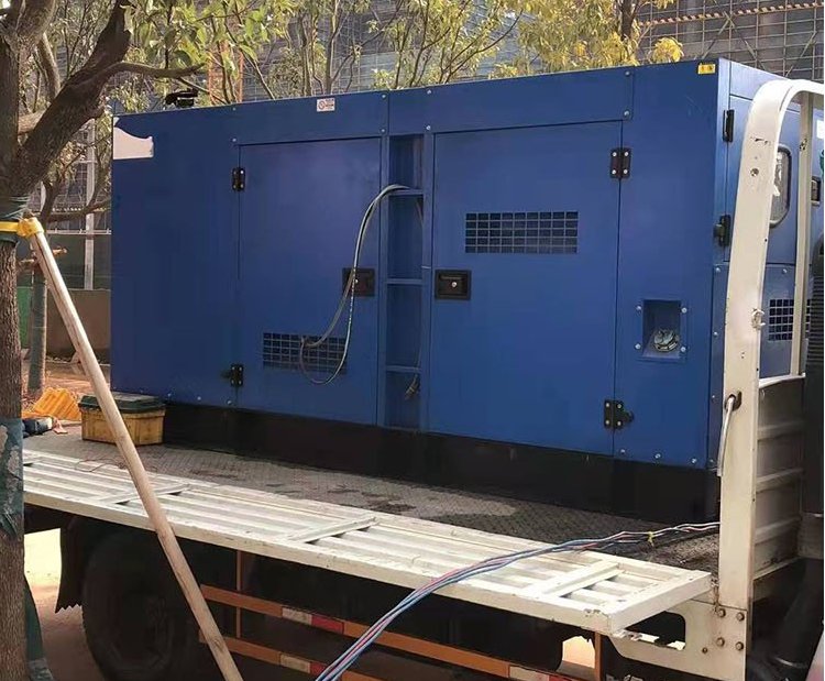 娄星柴油发电机组空气滤清器多久更换一次？